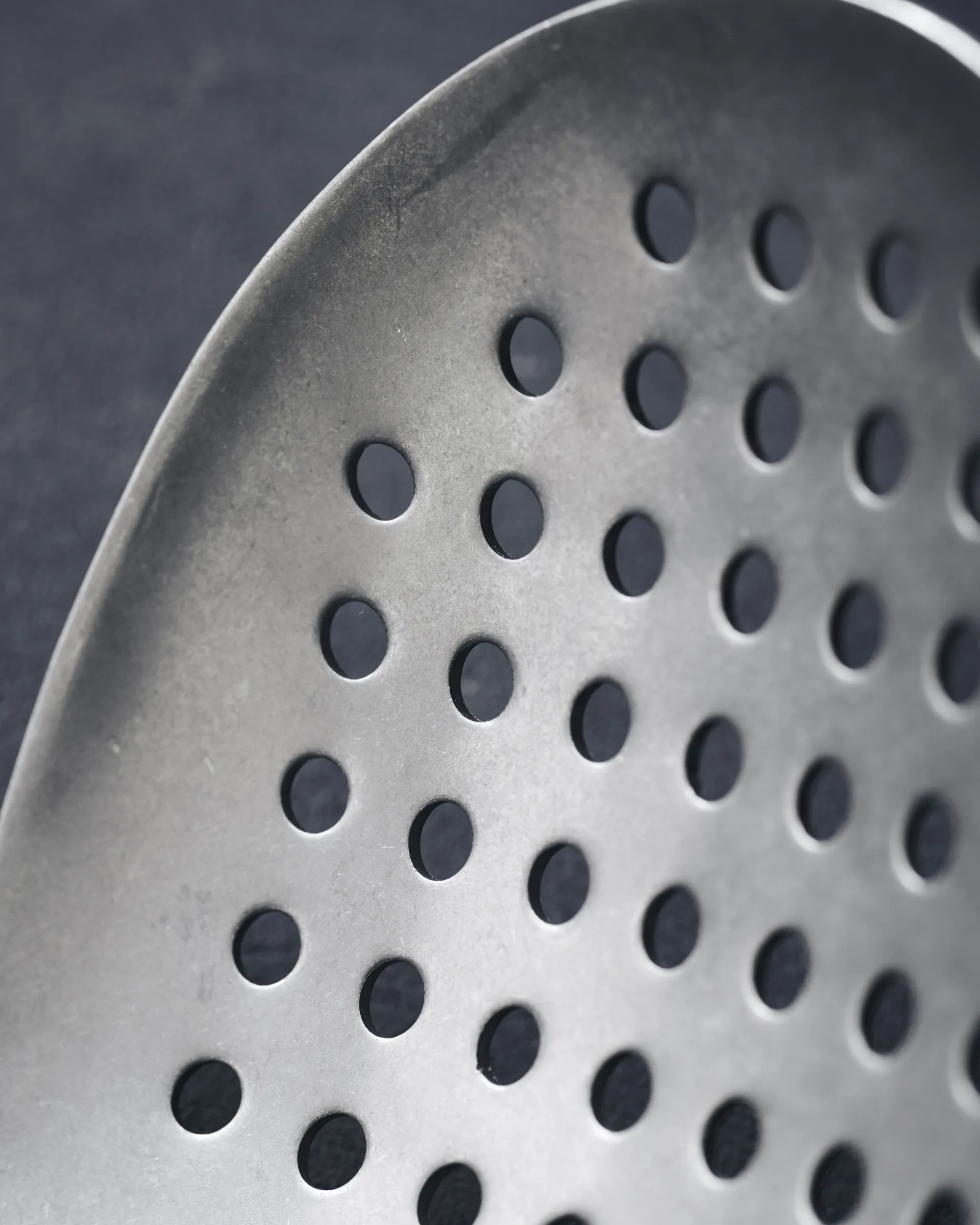 Nicolas Vahé Daily pollepel met gat roestvrij staal, 29 cm Nicolas Vahé