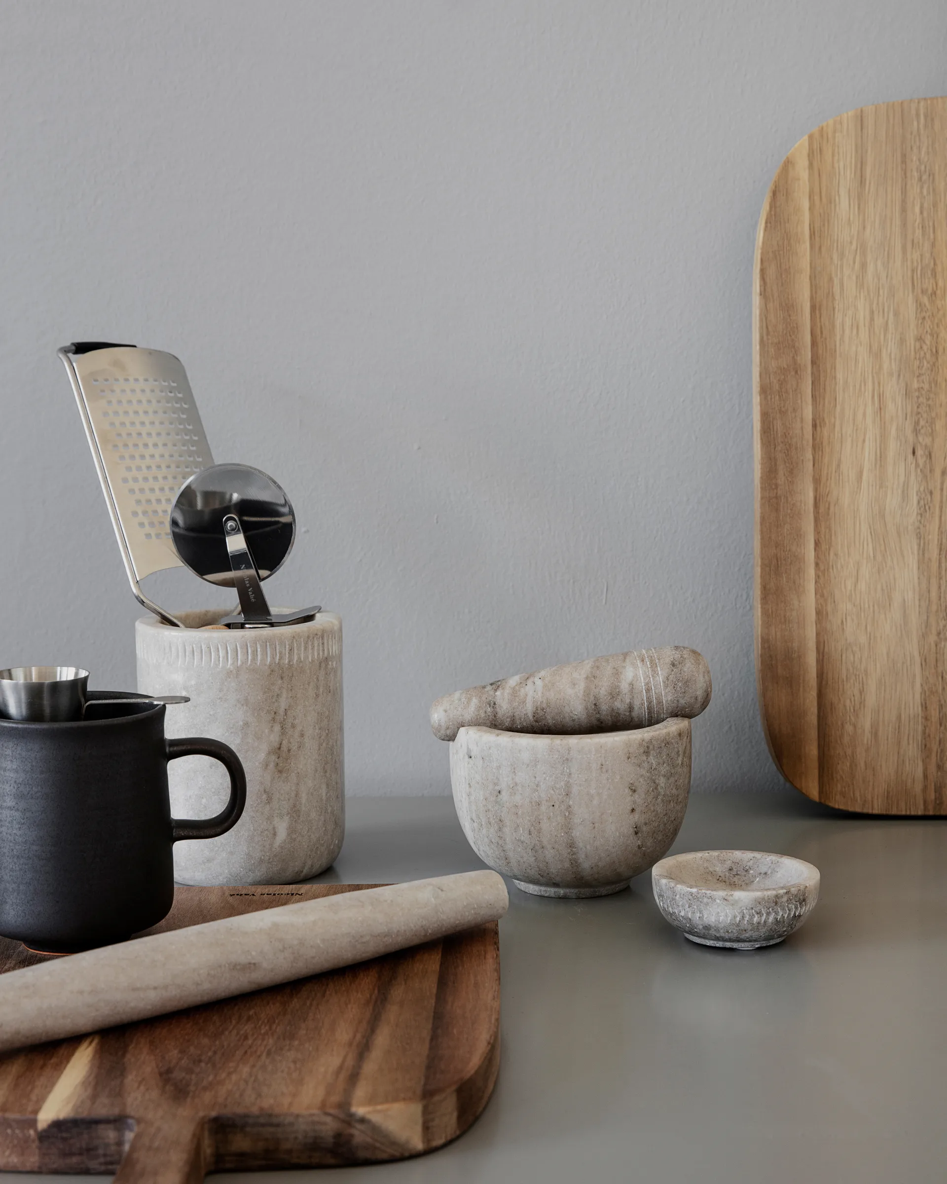 Nicolas Vahé pizzasnijder, Roestvrij staal-acacia Nicolas Vahé