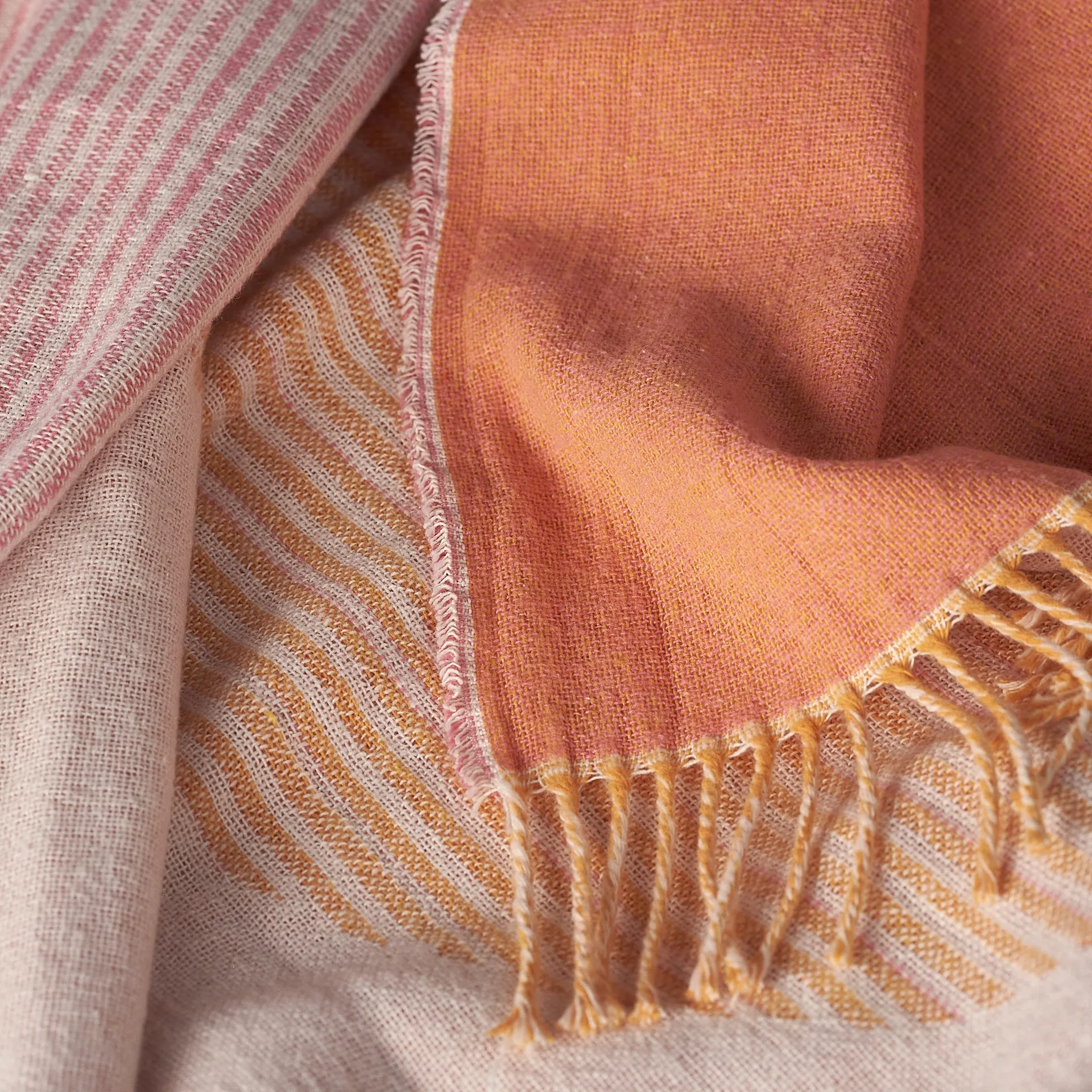 Circles katoenen plaid 130x185 cm, naturel wit NJRD