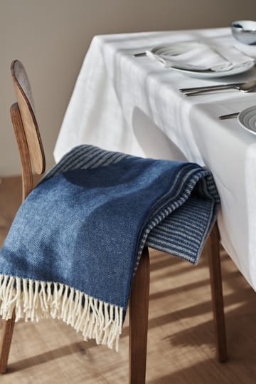 Circles wollen plaid 130x185 cm - Blauw - NJRD