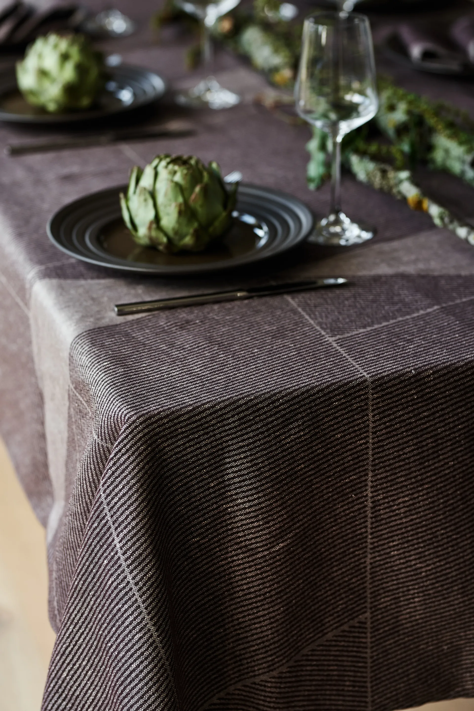 Geometric tafelkleed 147x250 cm, Bruin-wit NJRD