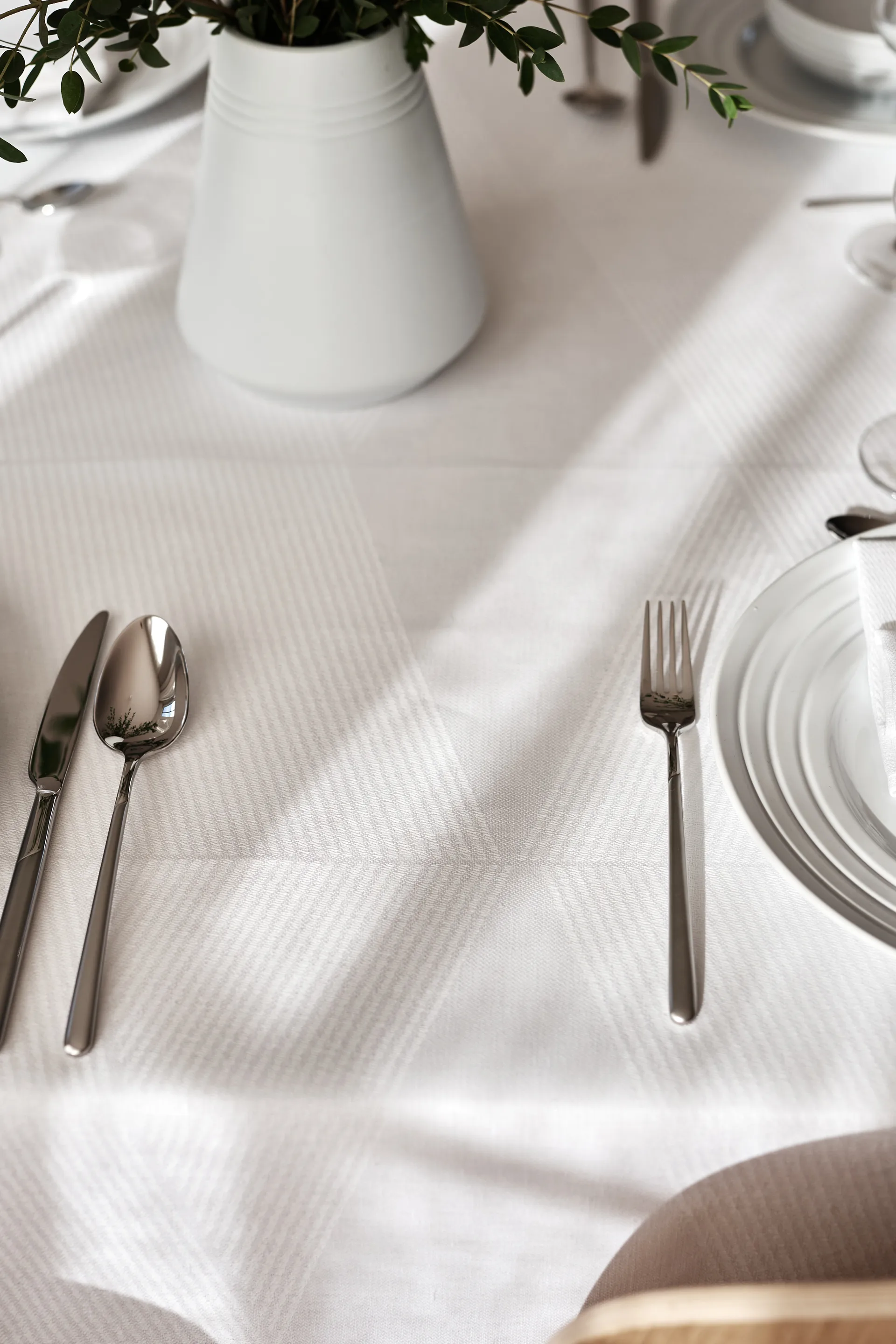 Geometric tafelkleed 147x250 cm, Wit NJRD