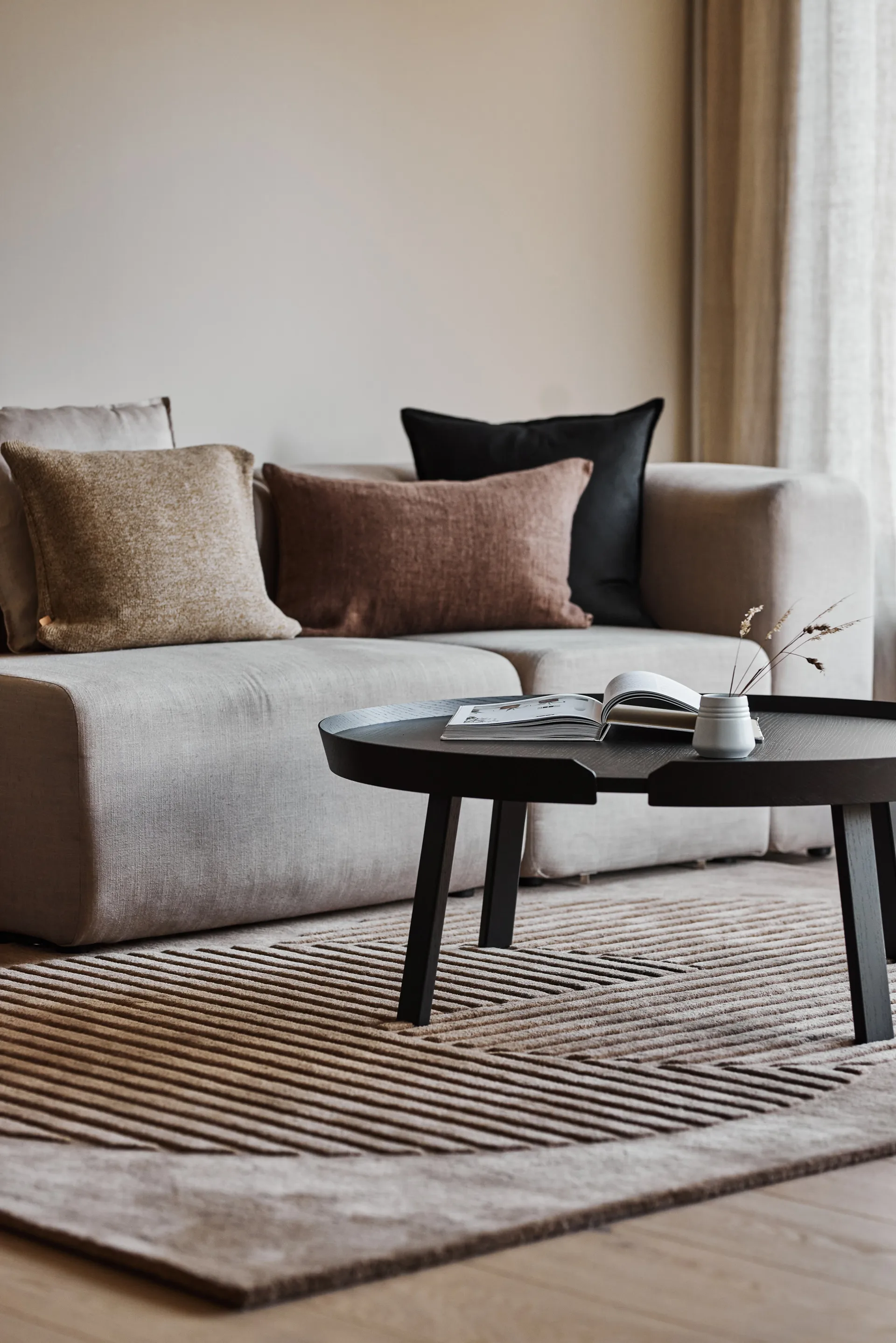 Levels wollen vloerkleed circles beige, 170x240 cm NJRD