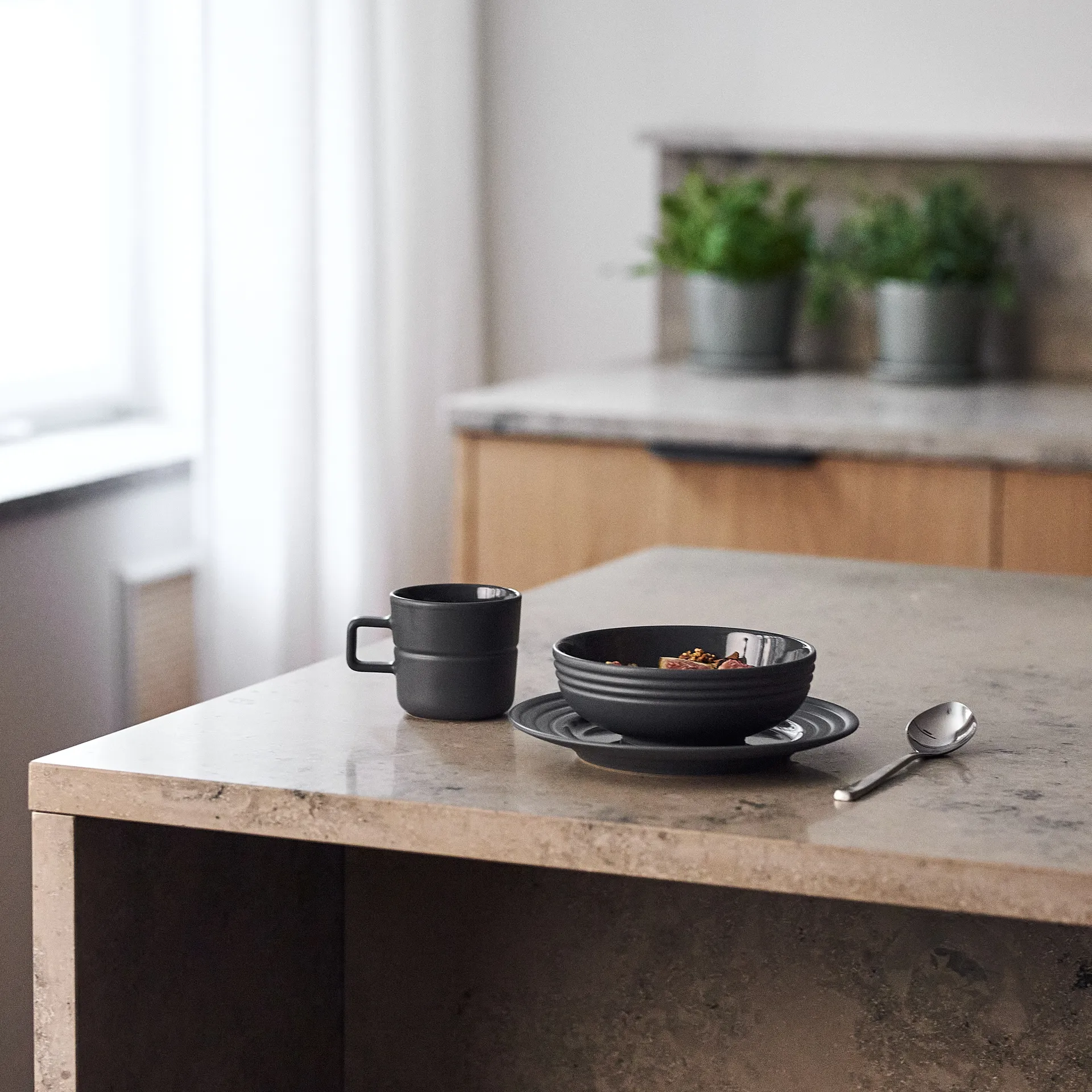 Lines mok 30 cl, donkergrijs NJRD