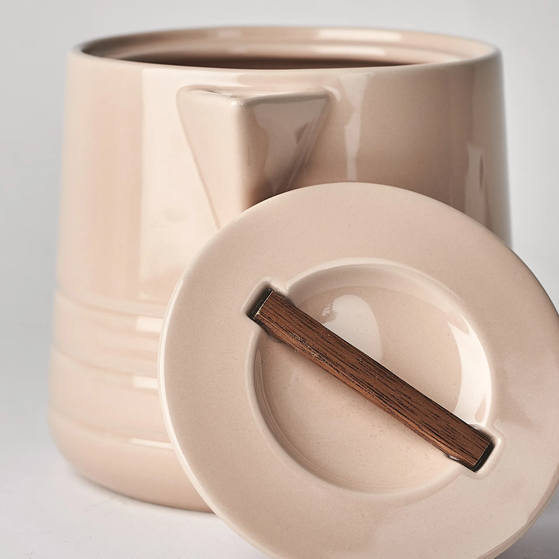 Lines theepot 1,5 liter, beige NJRD