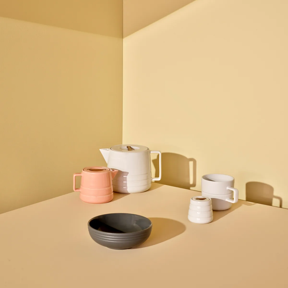 Lines theepot 1,5 liter, wit NJRD