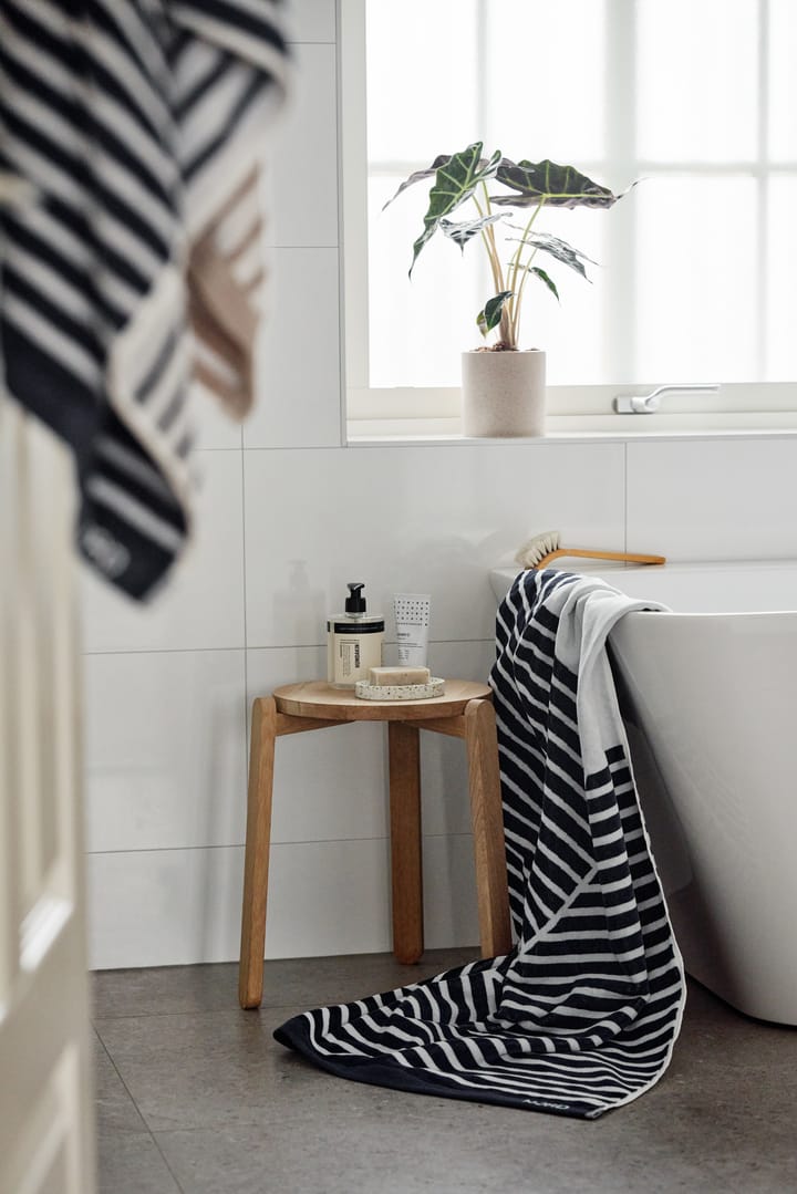 Stripes badhanddoek 100x150 cm, Blauw NJRD