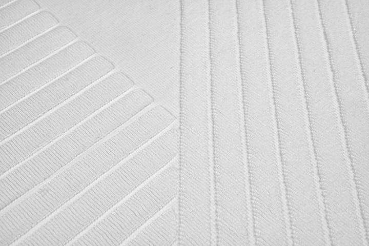 Stripes badmat 50x90 cm, Wit NJRD