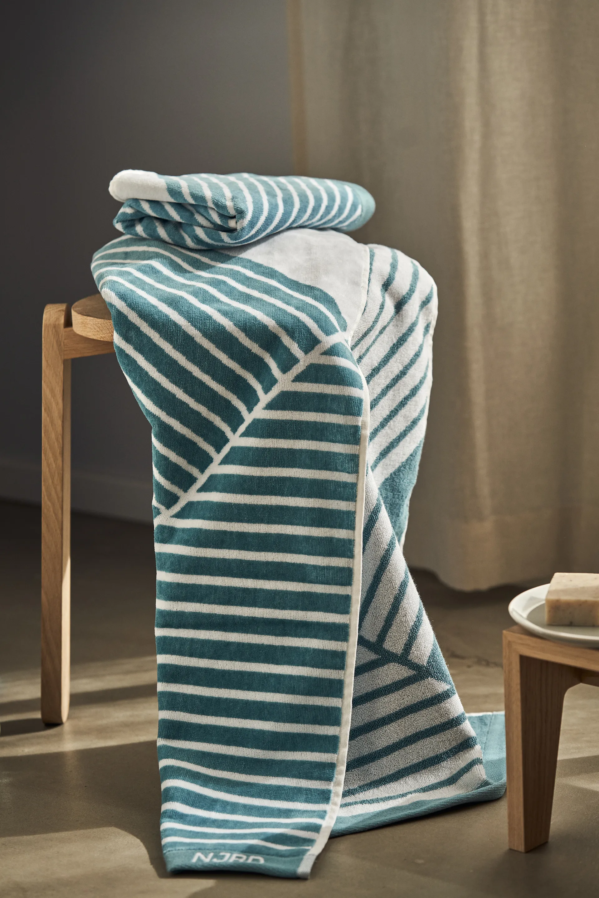 Stripes handdoek 50x70 cm Special Edition 2022, Turquoise NJRD