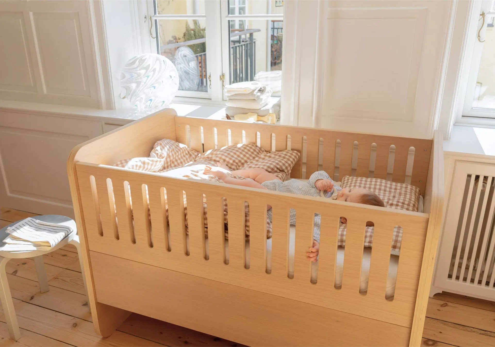 Form baby- en juniorbed 166x77,5x87 cm, Eiken Nofred