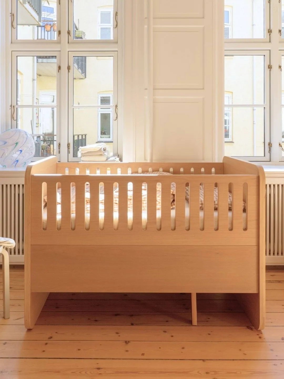 Form baby- en juniorbed 166x77,5x87 cm, Eiken Nofred