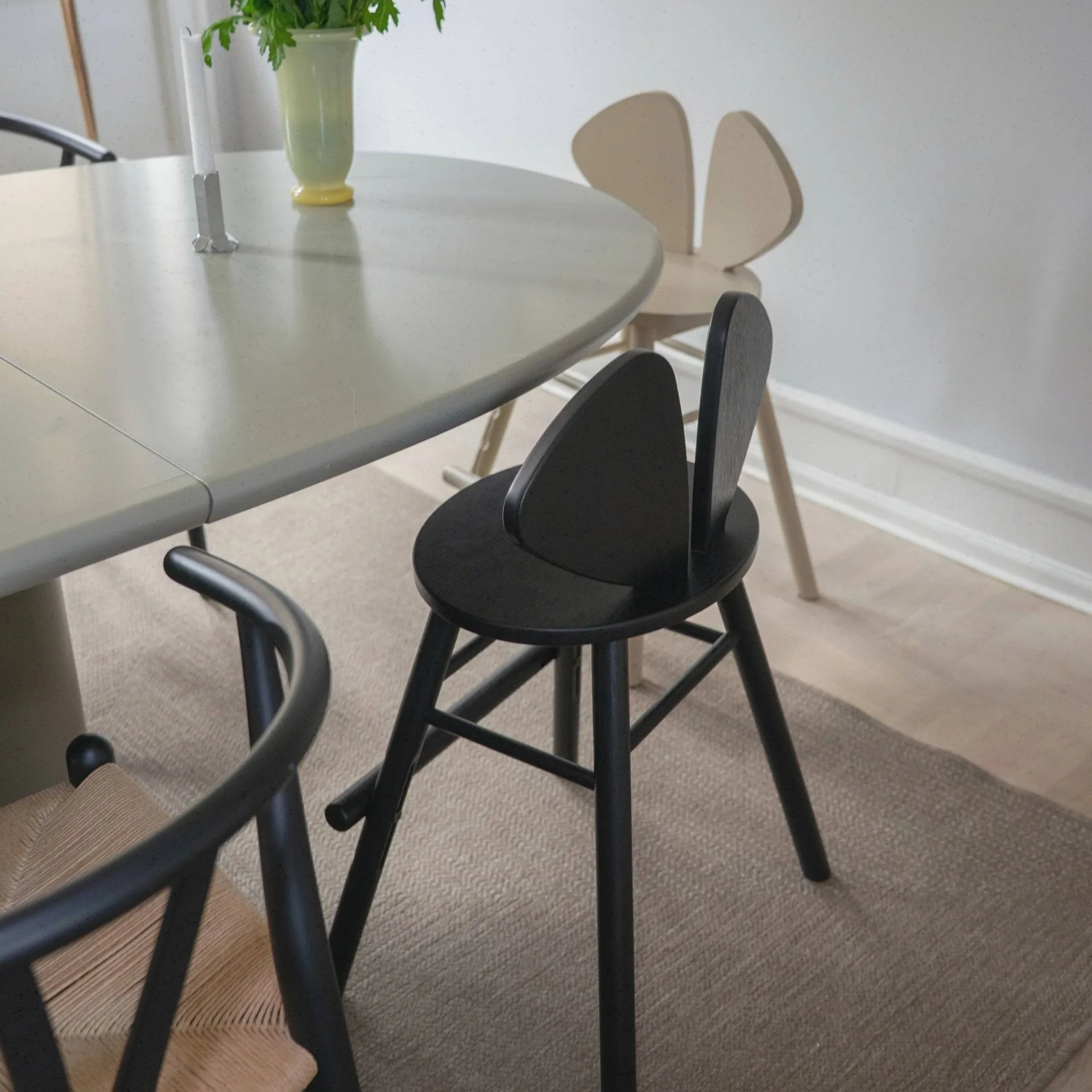 Mouse Chair Junior stoel, Zwart Nofred
