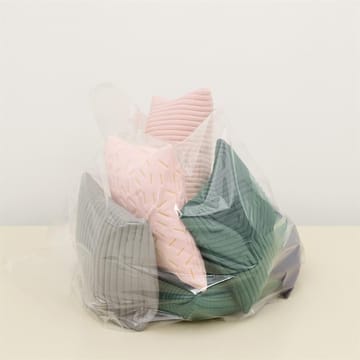 Linear memory kussen 45x45 cm - groen - Nomess Copenhagen