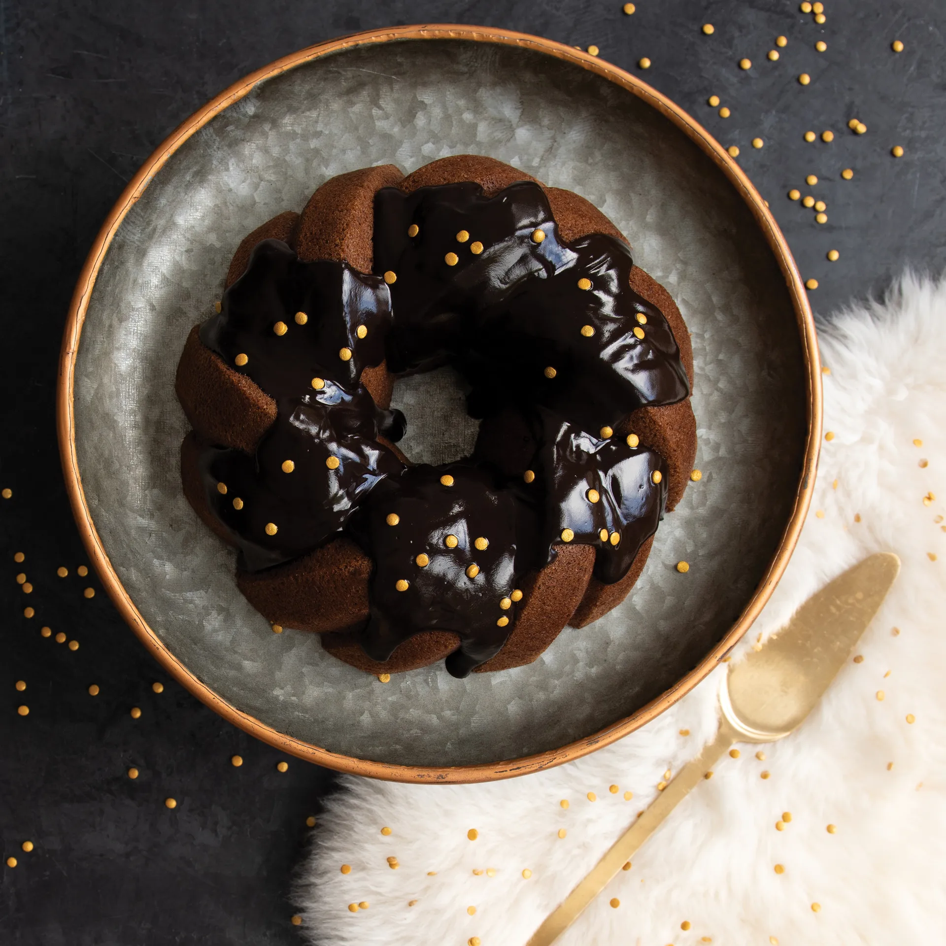 Nordic Ware 75th anniversary braided bundt bakvorm, 2,4 l Nordic Ware