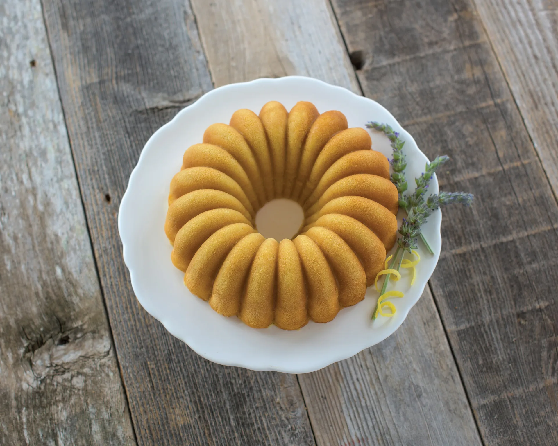 Nordic Ware Elegant party bundt bakvorm, 2,4 l Nordic Ware