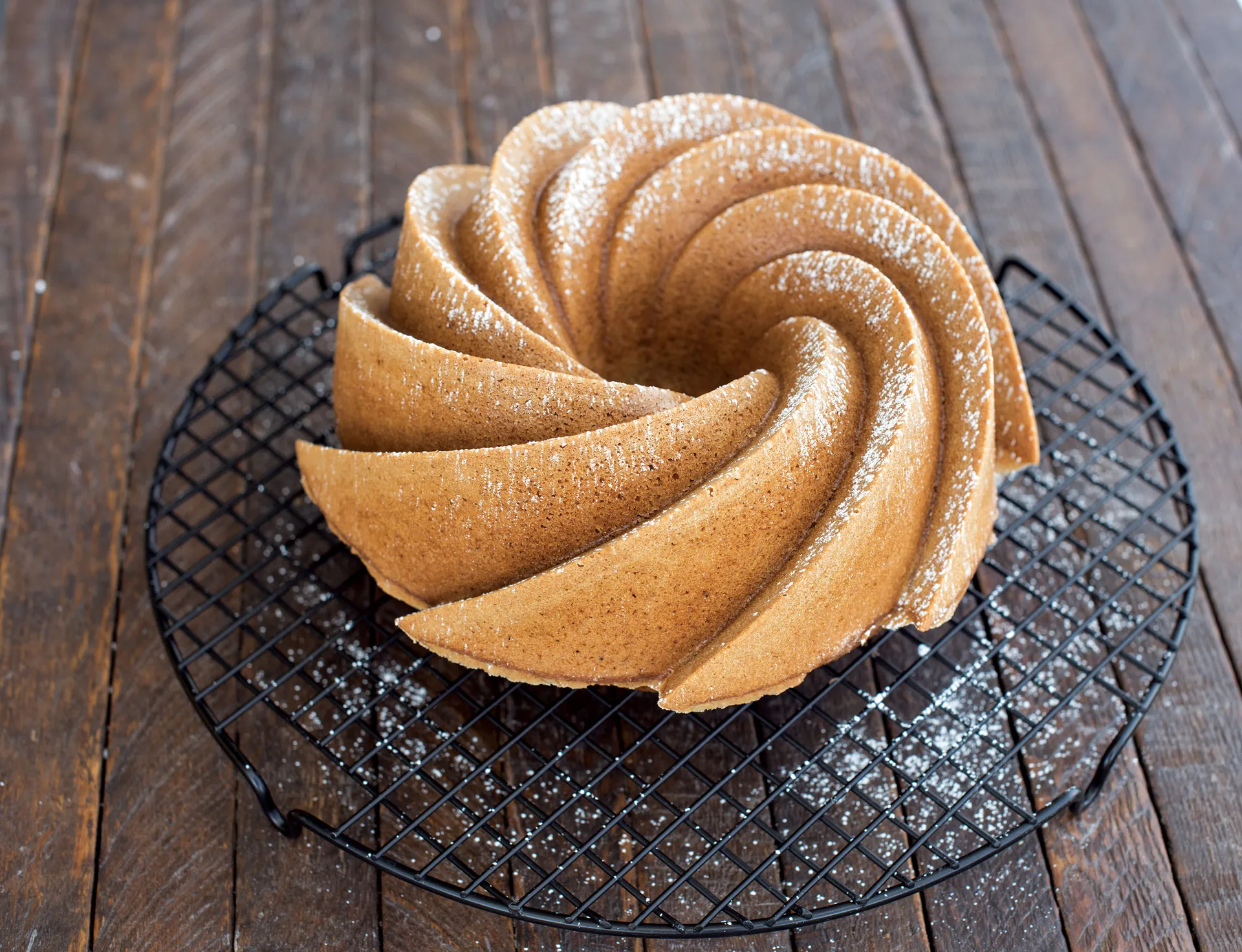 Nordic Ware heritage bundt bakvorm goud, 2,4 l Nordic Ware