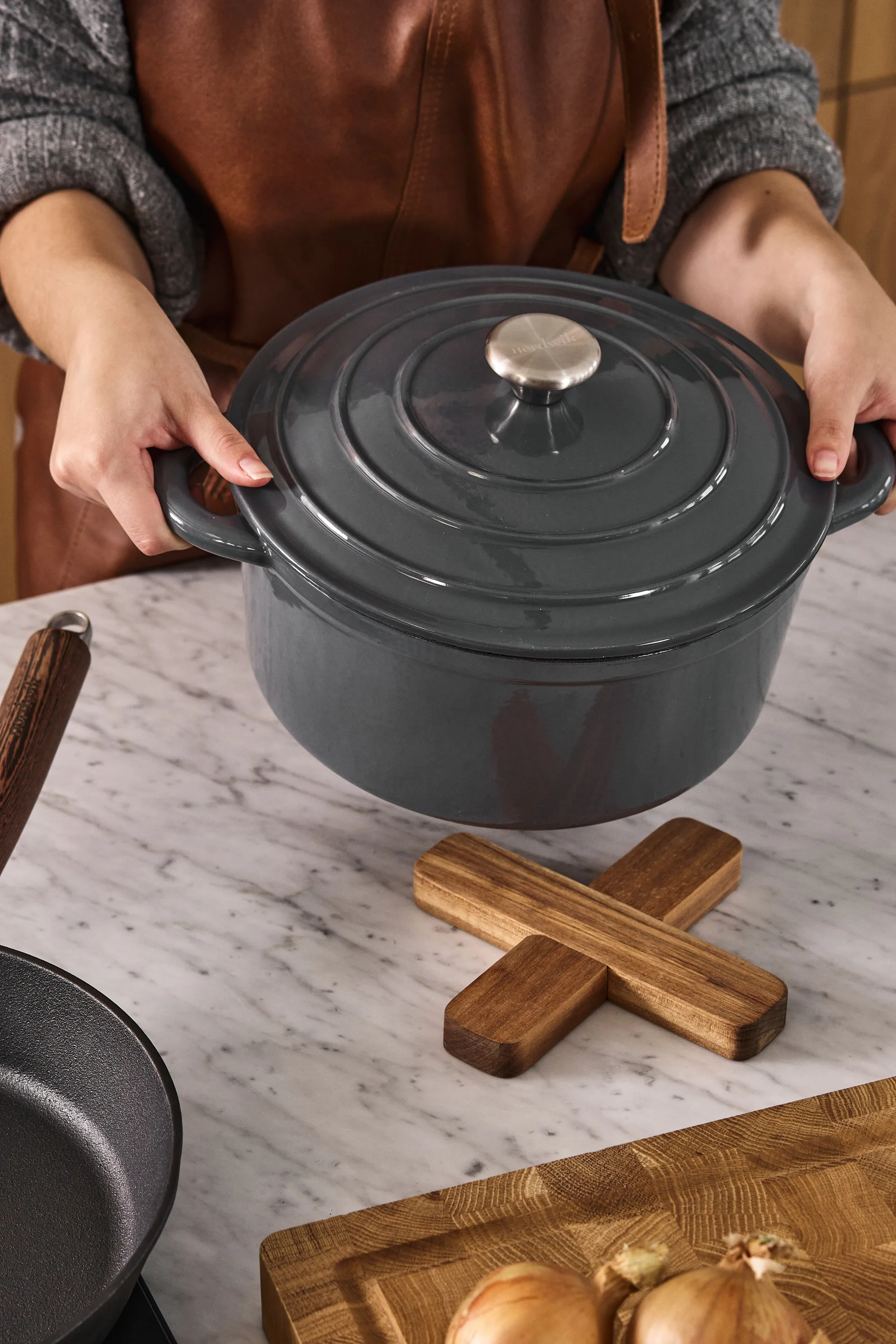 Nordwik gietijzeren pan rond 5 l, Grijs Nordwik