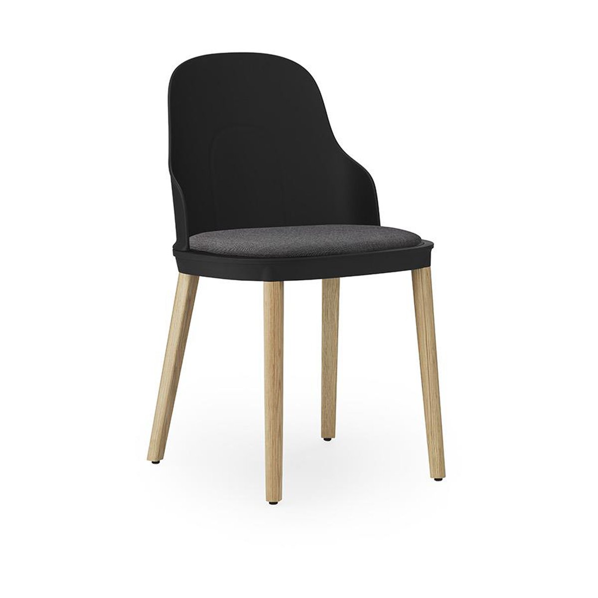 Normann Copenhagen Allez stoel met kussen en eiken poten Black