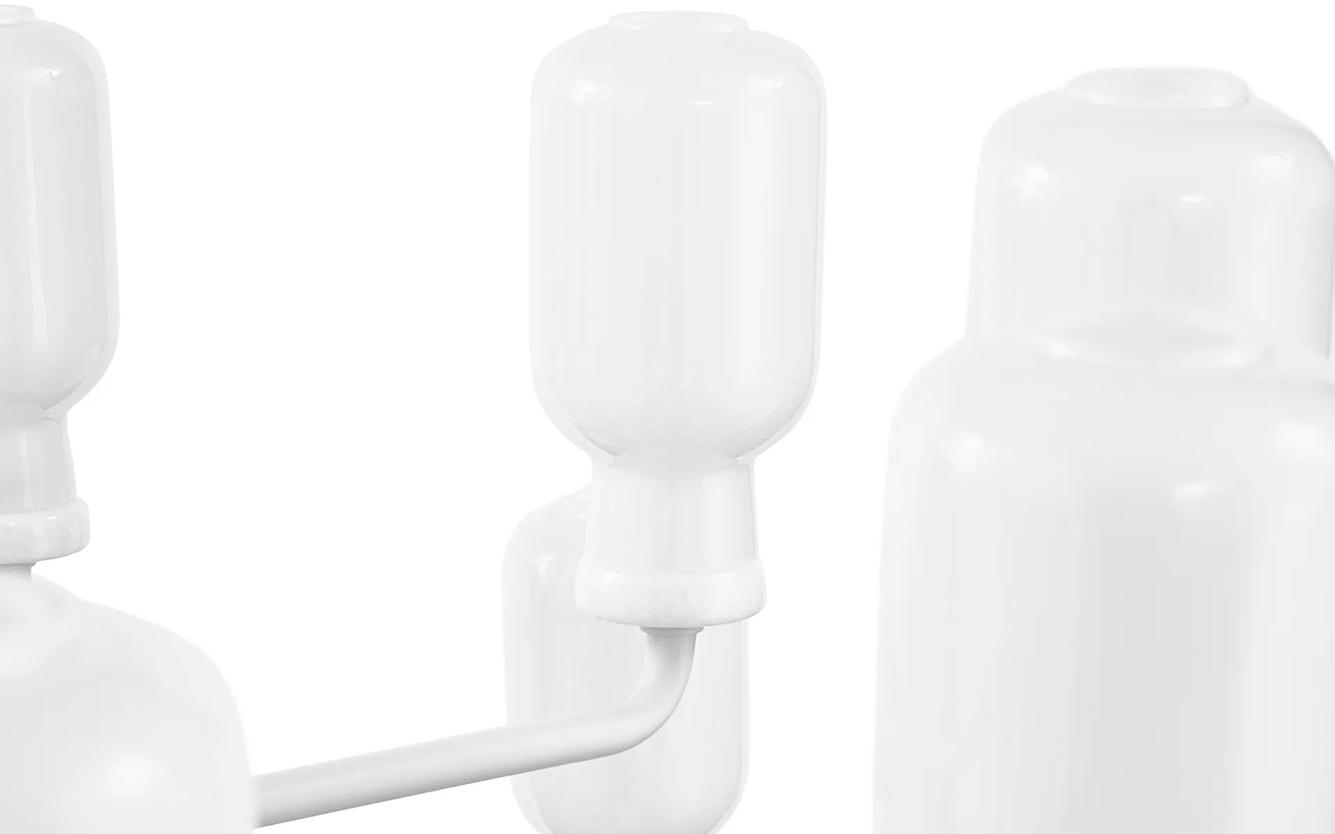 Amp Kroonluchter, white, large Normann Copenhagen