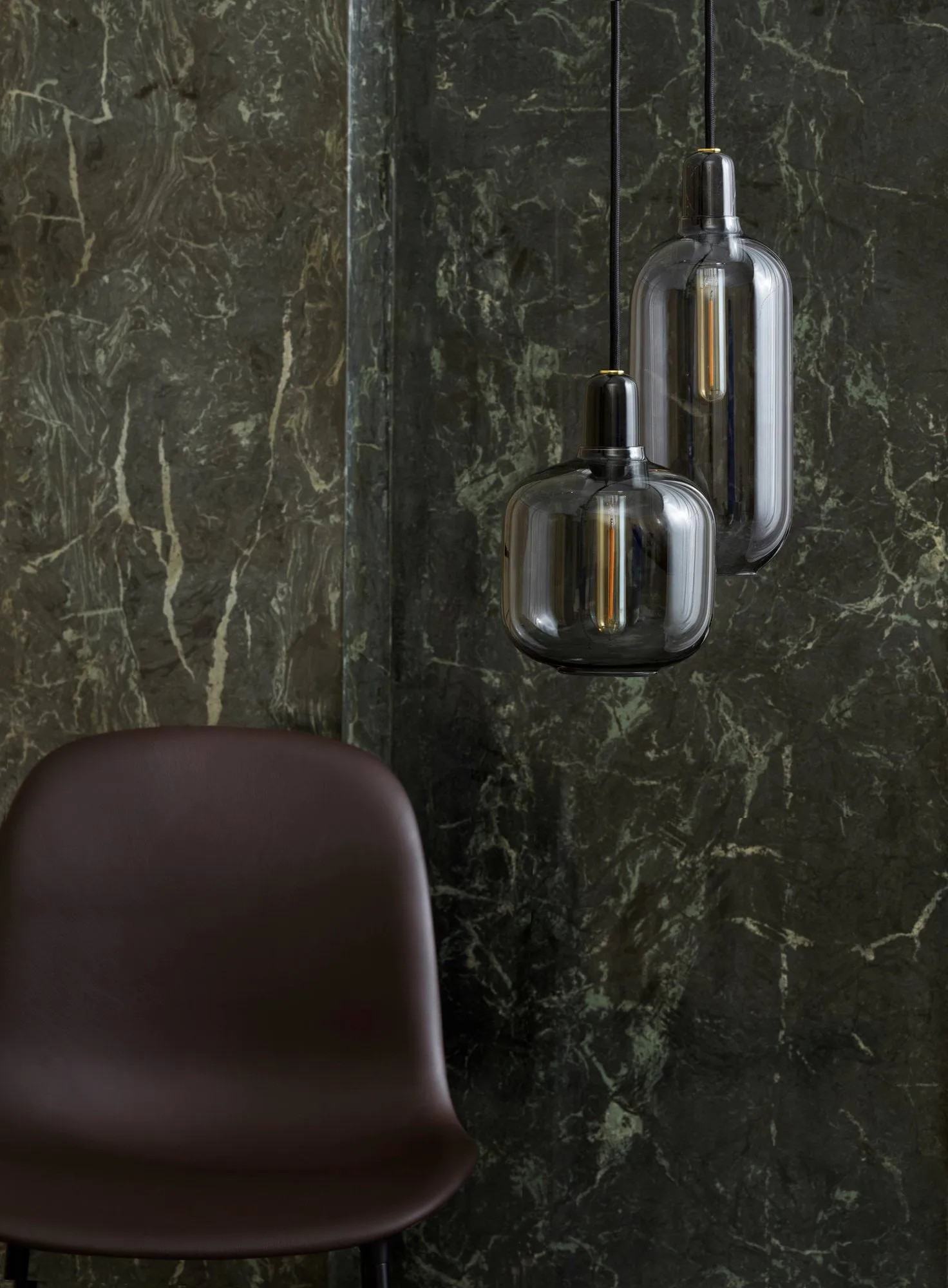 Amp lamp groot, grijs-zwart Normann Copenhagen