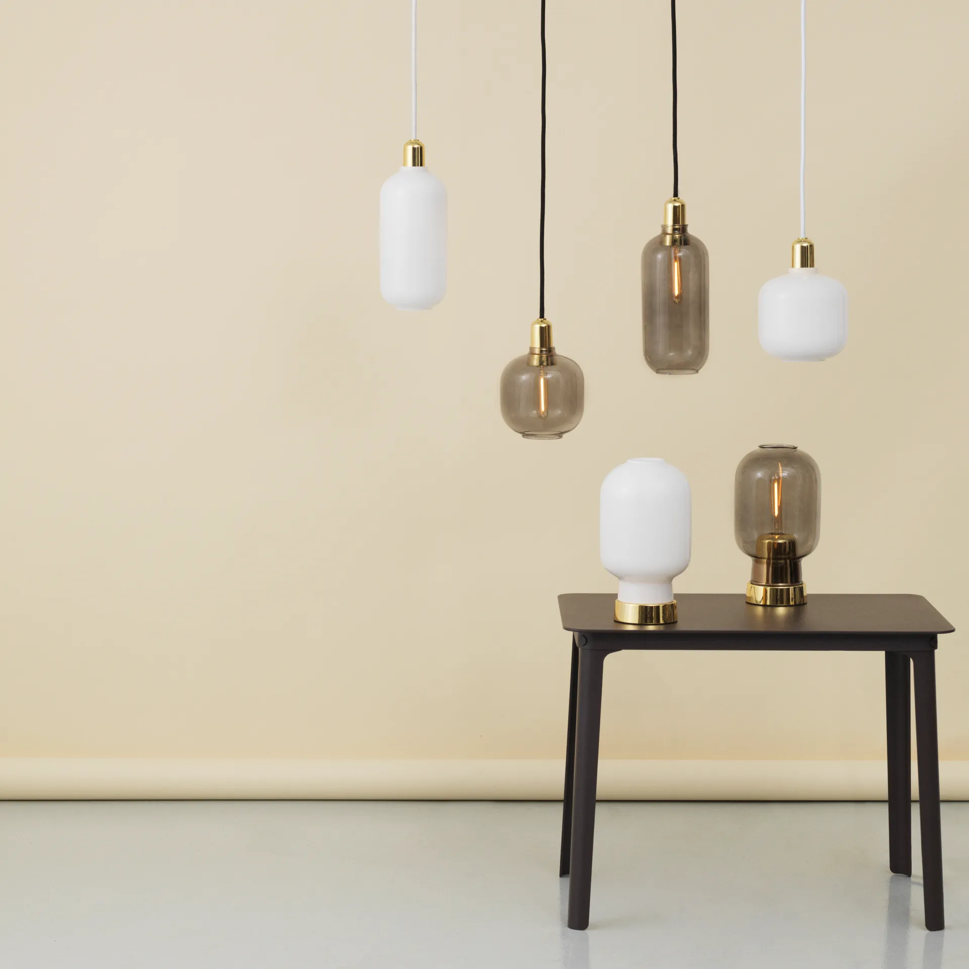 Amp lamp groot, Smoke-messing Normann Copenhagen