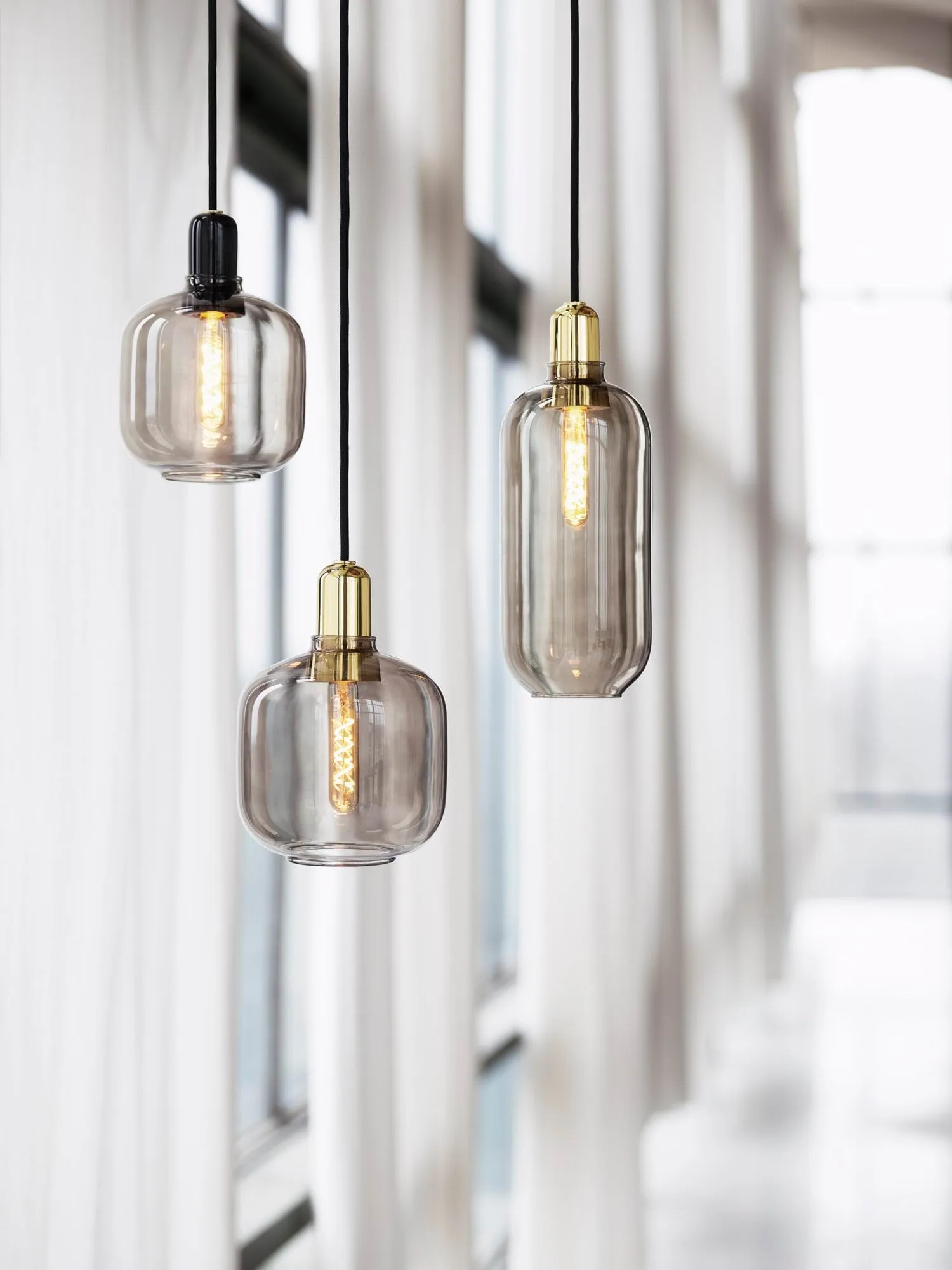Amp lamp groot, Smoke-messing Normann Copenhagen