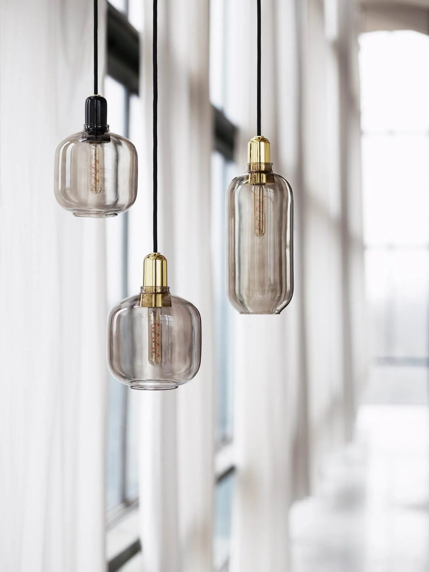 Amp lamp klein, grijs-zwart Normann Copenhagen