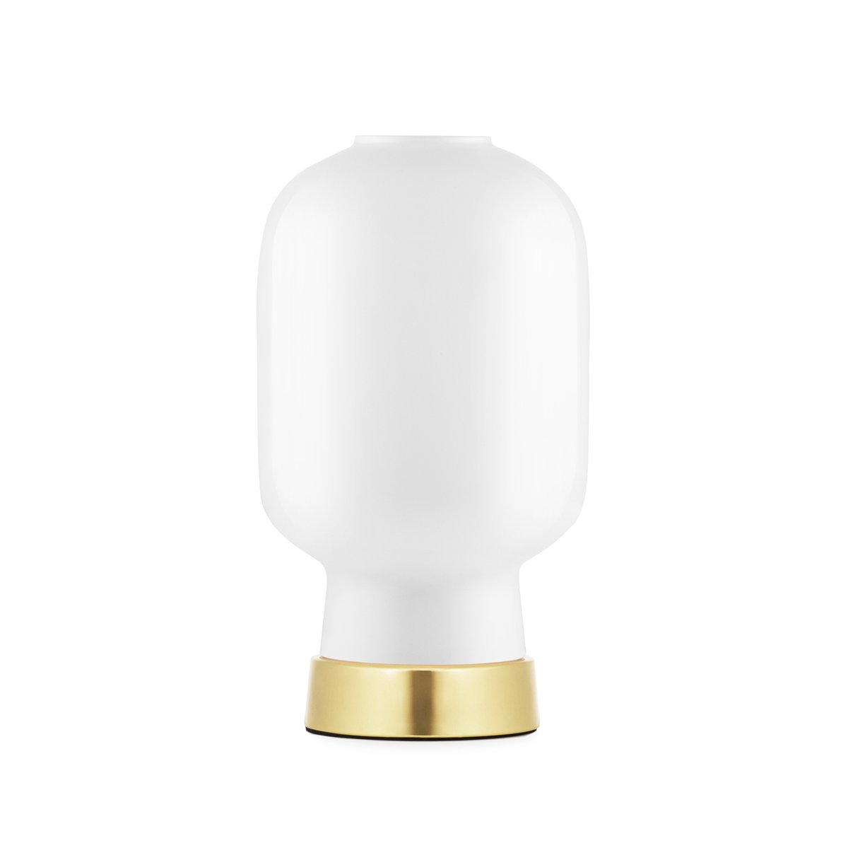 Normann Copenhagen Amp tafellamp Wit-messing | Scandinavisch Interieur | Bureau- & tafellampen | Wit