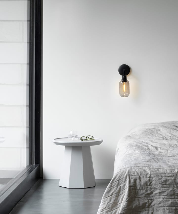 Amp wandlamp, Smoke-black Normann Copenhagen