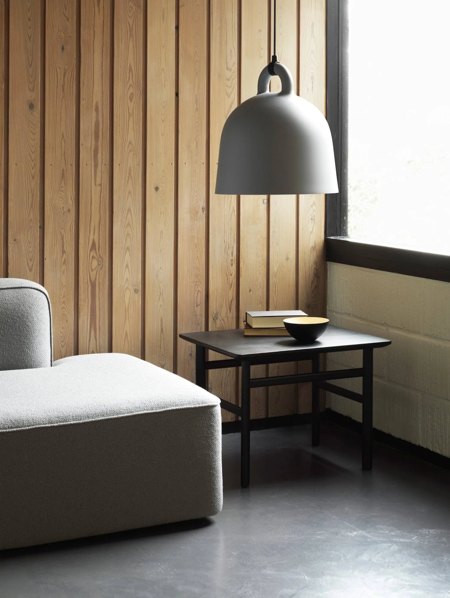 Bell lamp grijs, Large Normann Copenhagen