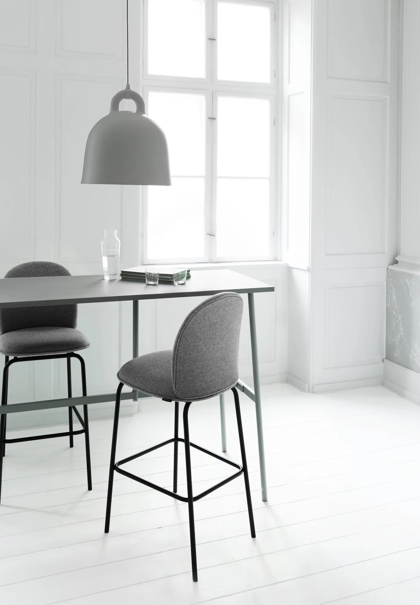 Bell lamp grijs, Medium Normann Copenhagen