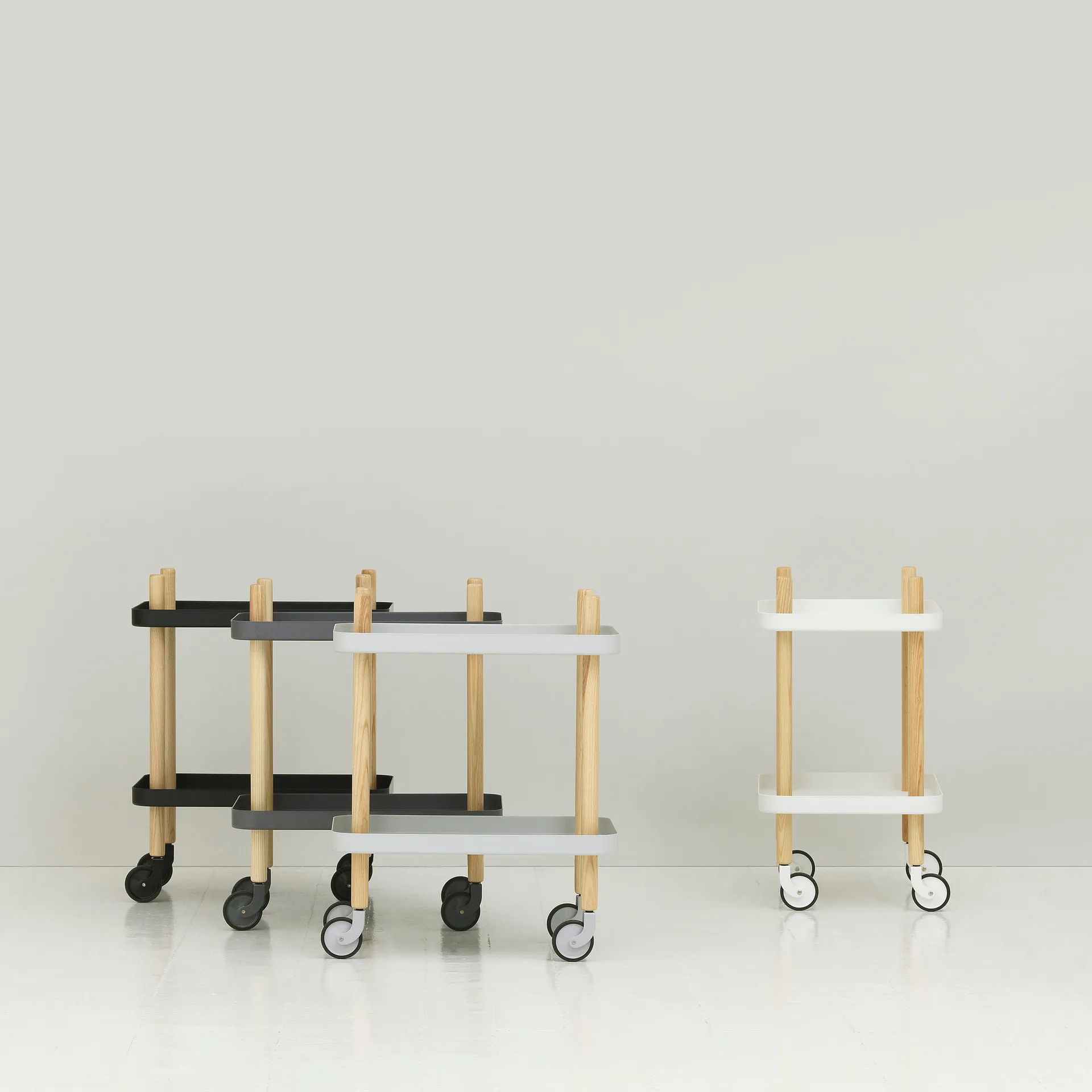 Block tafel, lichtgrijs Normann Copenhagen