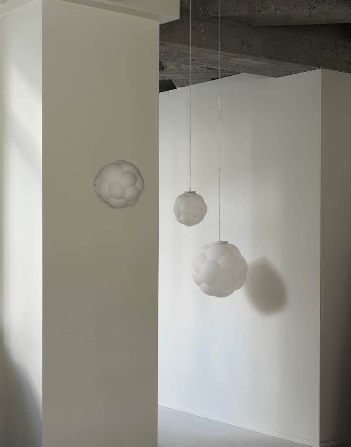 Bubba plafond-/wandlamp Ø25 cm, Wit Normann Copenhagen