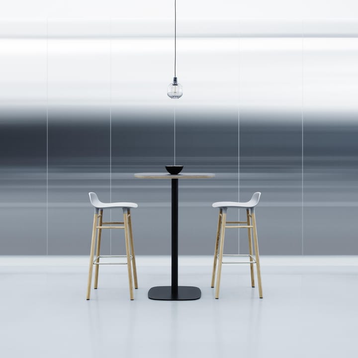 Form Chair barkruk eiken poten, grijs Normann Copenhagen