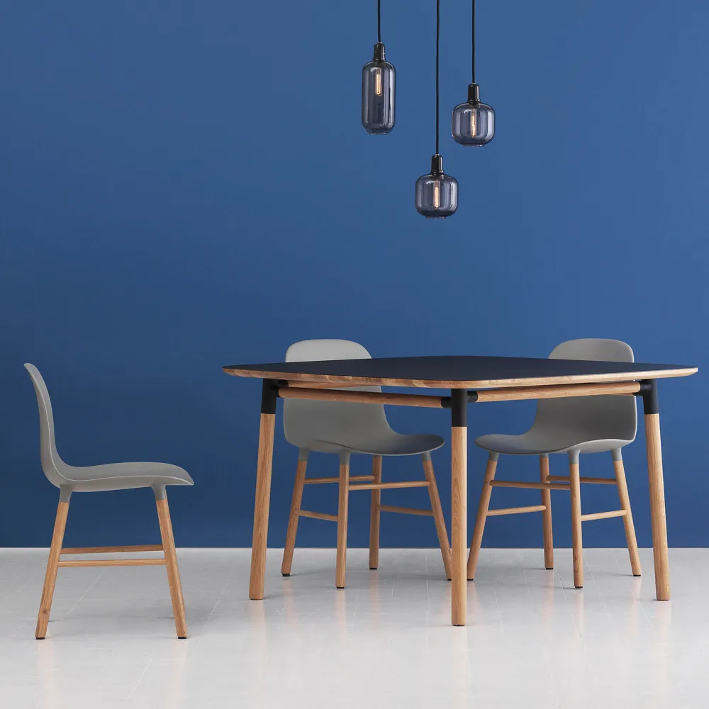 Form Stoel, green, eikenhouten poten Normann Copenhagen