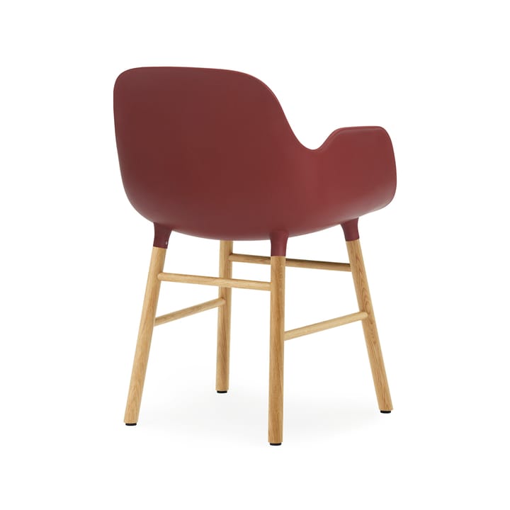 Form stoel met armleuningen - red, eikenhouten poten - Normann Copenhagen