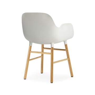 Form stoel met armleuningen - white, eikenhouten poten - Normann Copenhagen