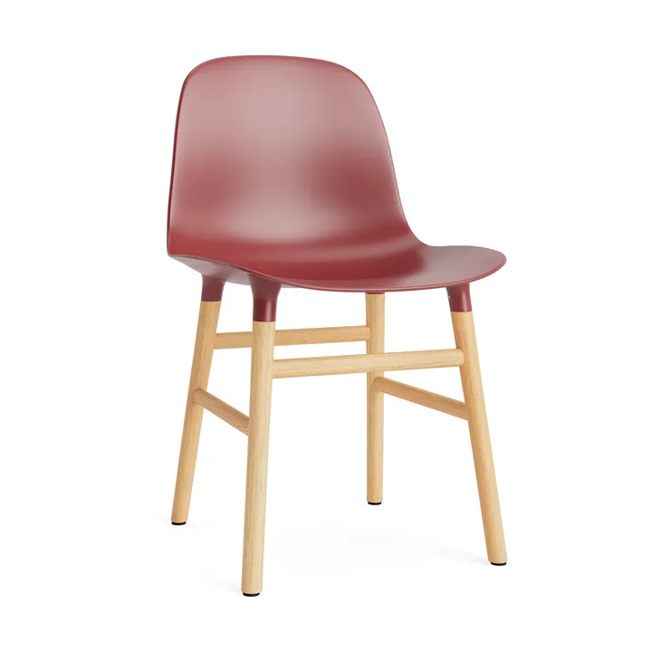 Form Stoel - red, eikenhouten poten - Normann Copenhagen