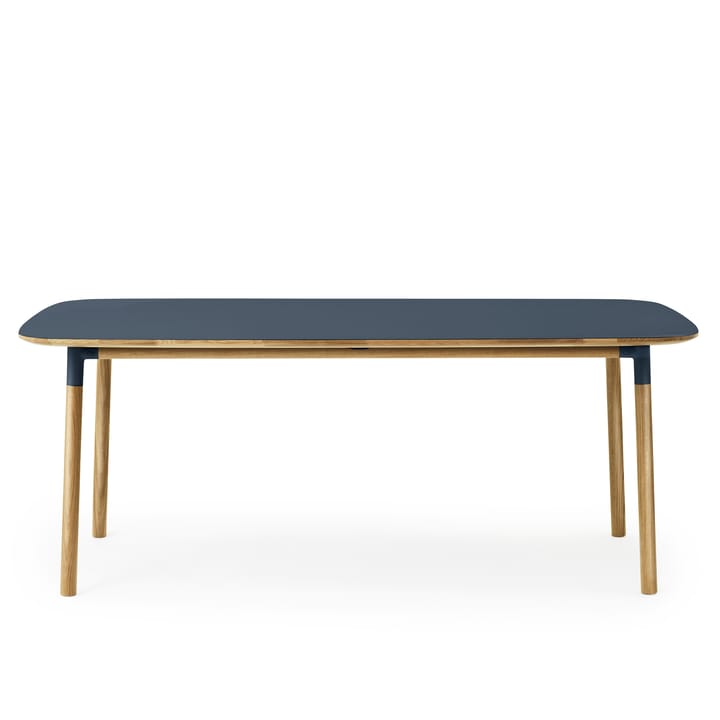 Form tafel 95x200 cm - blauw - Normann Copenhagen