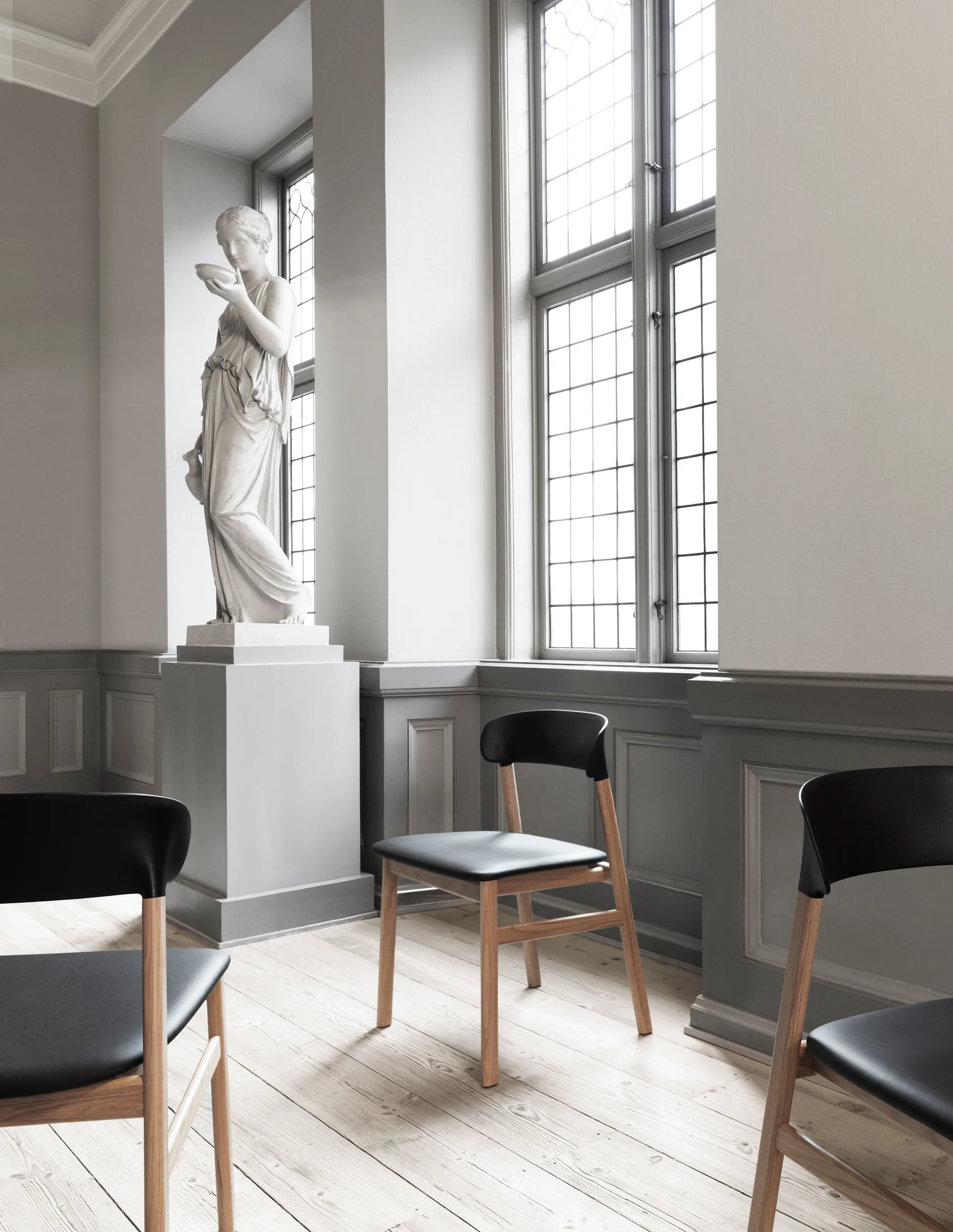 Herit eiken stoel, Black Normann Copenhagen