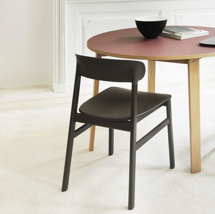 Herit stoel zwart eikenhout, Zwart Normann Copenhagen