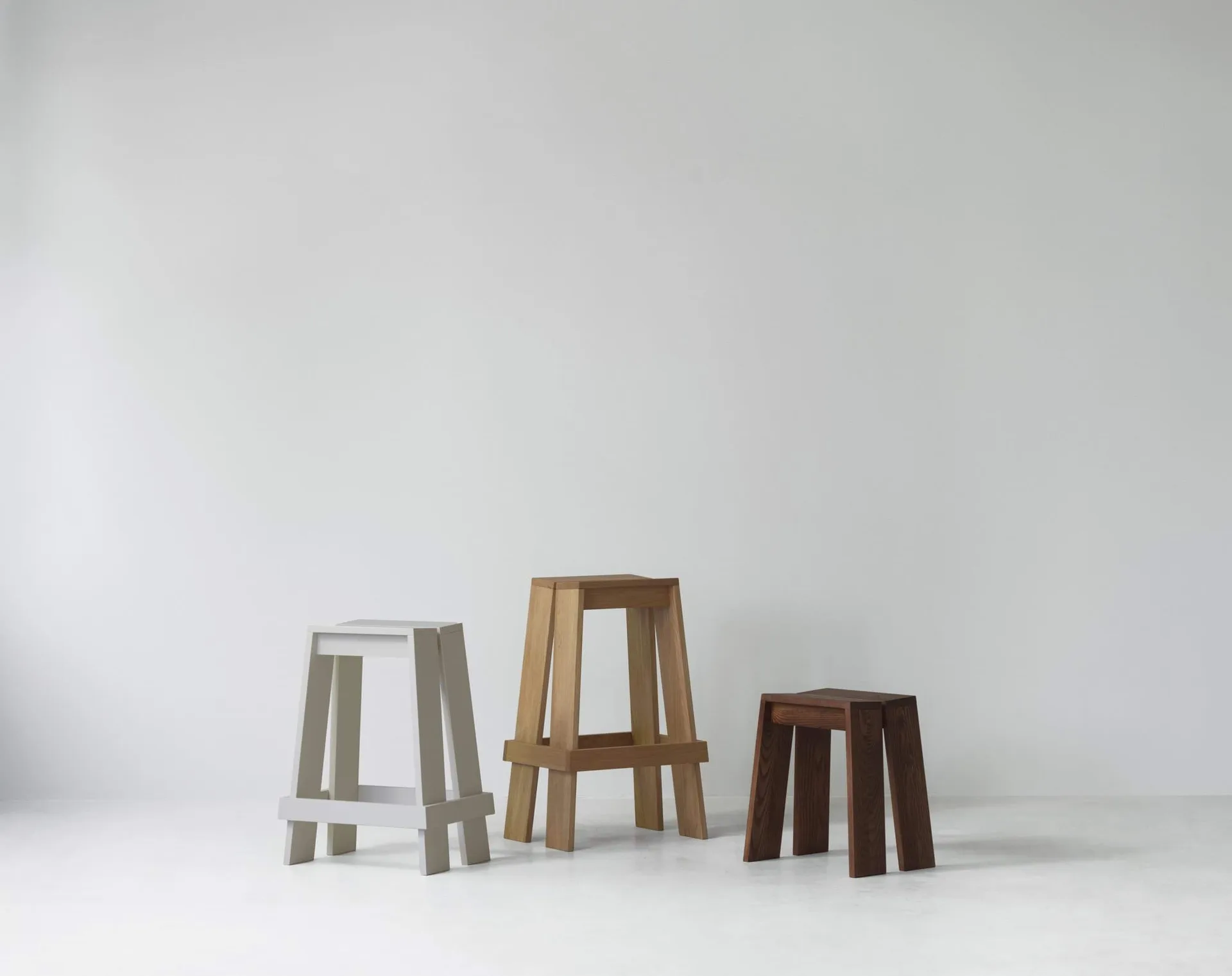 Let barkruk 65 cm, Light Grey Normann Copenhagen