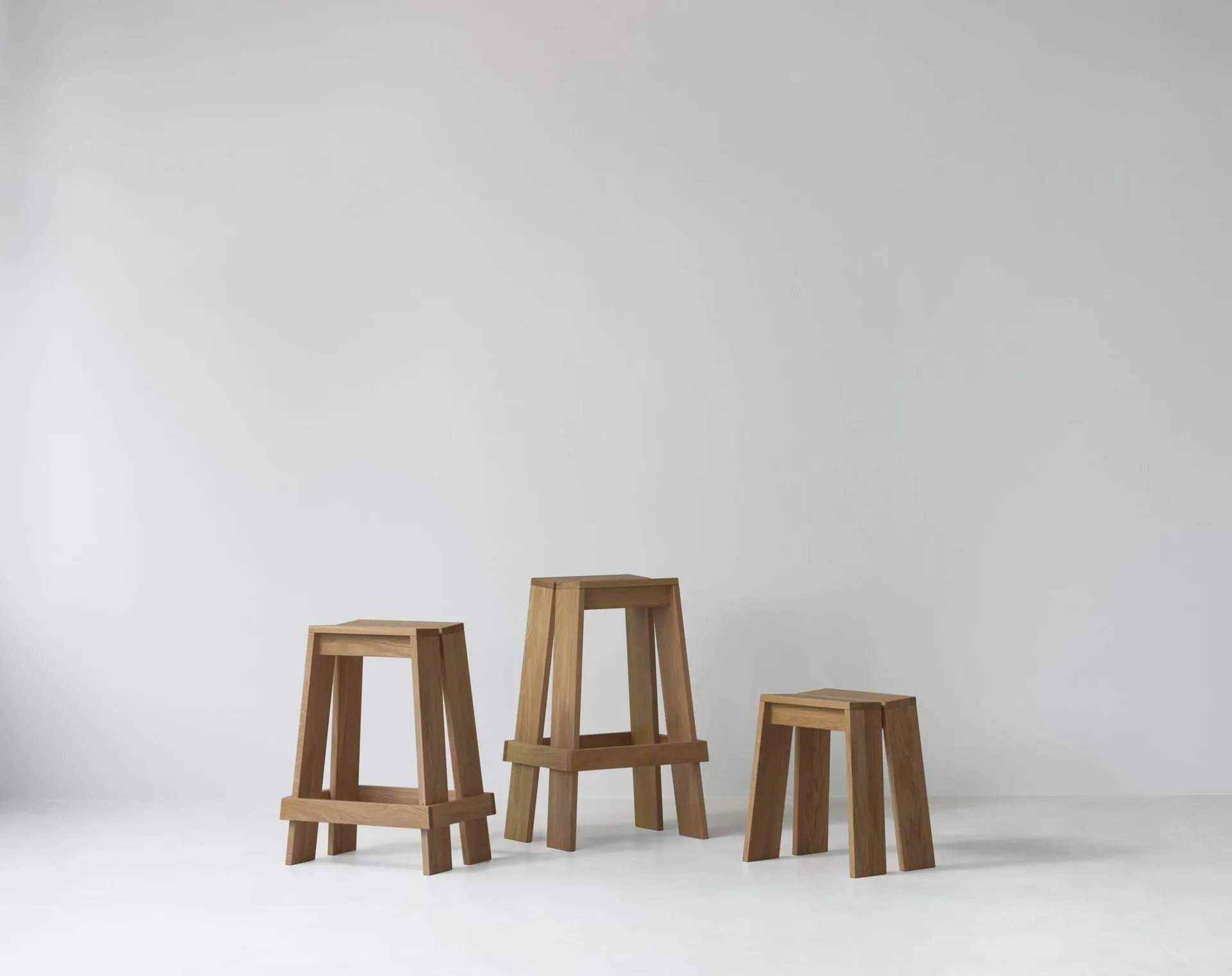 Let barkruk 65 cm, Oak Normann Copenhagen