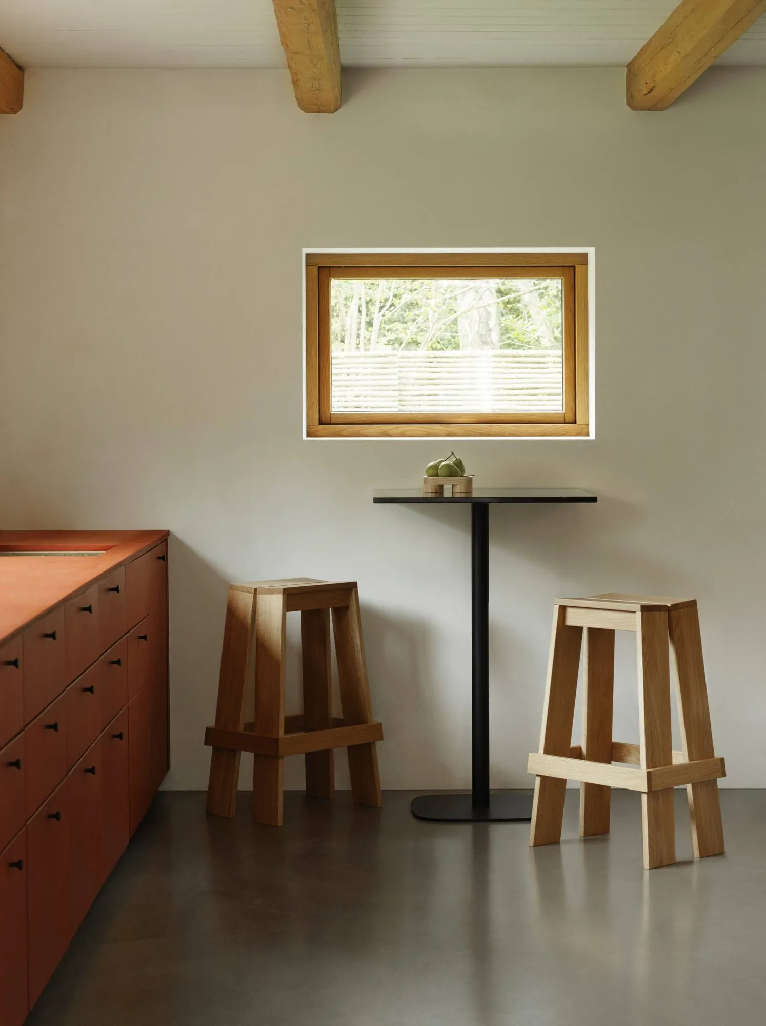 Let barkruk 65 cm, Oak Normann Copenhagen