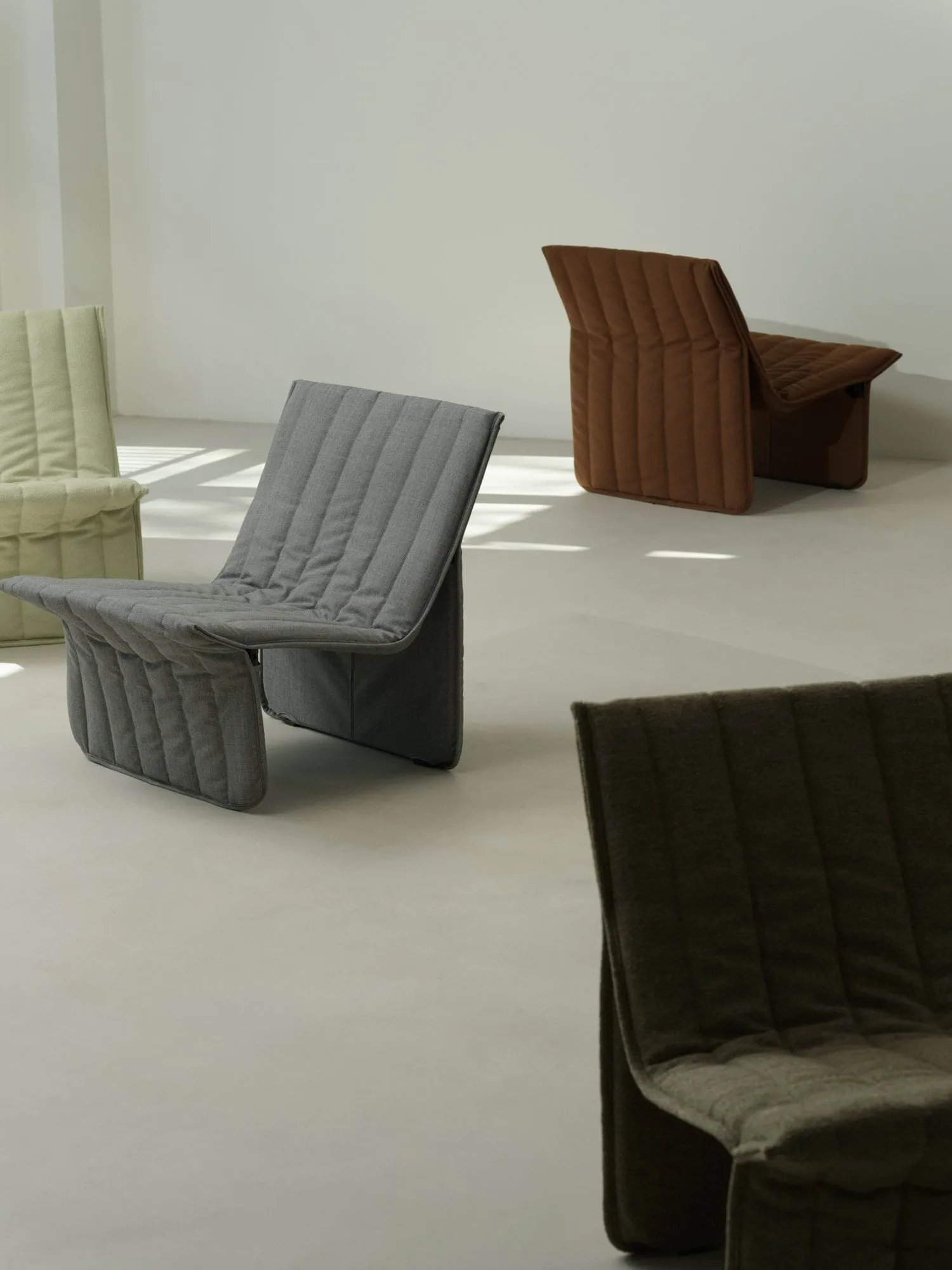Limit loungestoel, Remix 143 grijs Normann Copenhagen