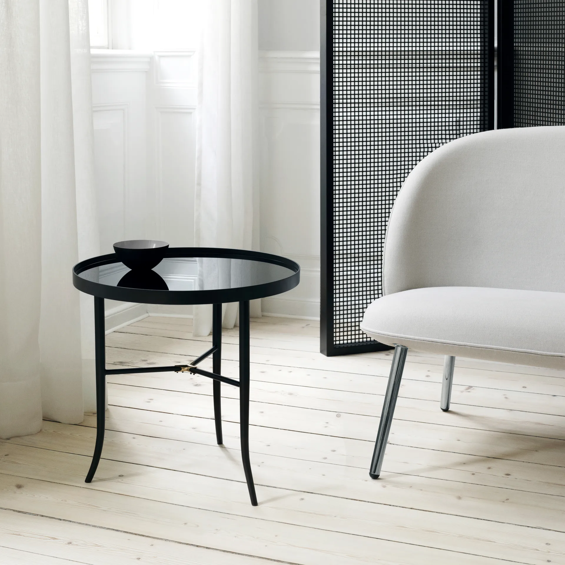 Lug tafel Ø50 cm, Zwart Normann Copenhagen