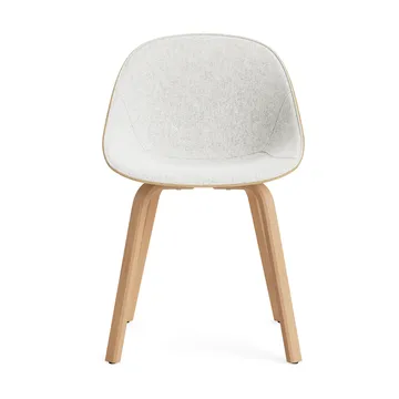 Mat Chair stoel voorkant gestoffeerd  - Hallingdal 110-hemp-beech - Normann Copenhagen
