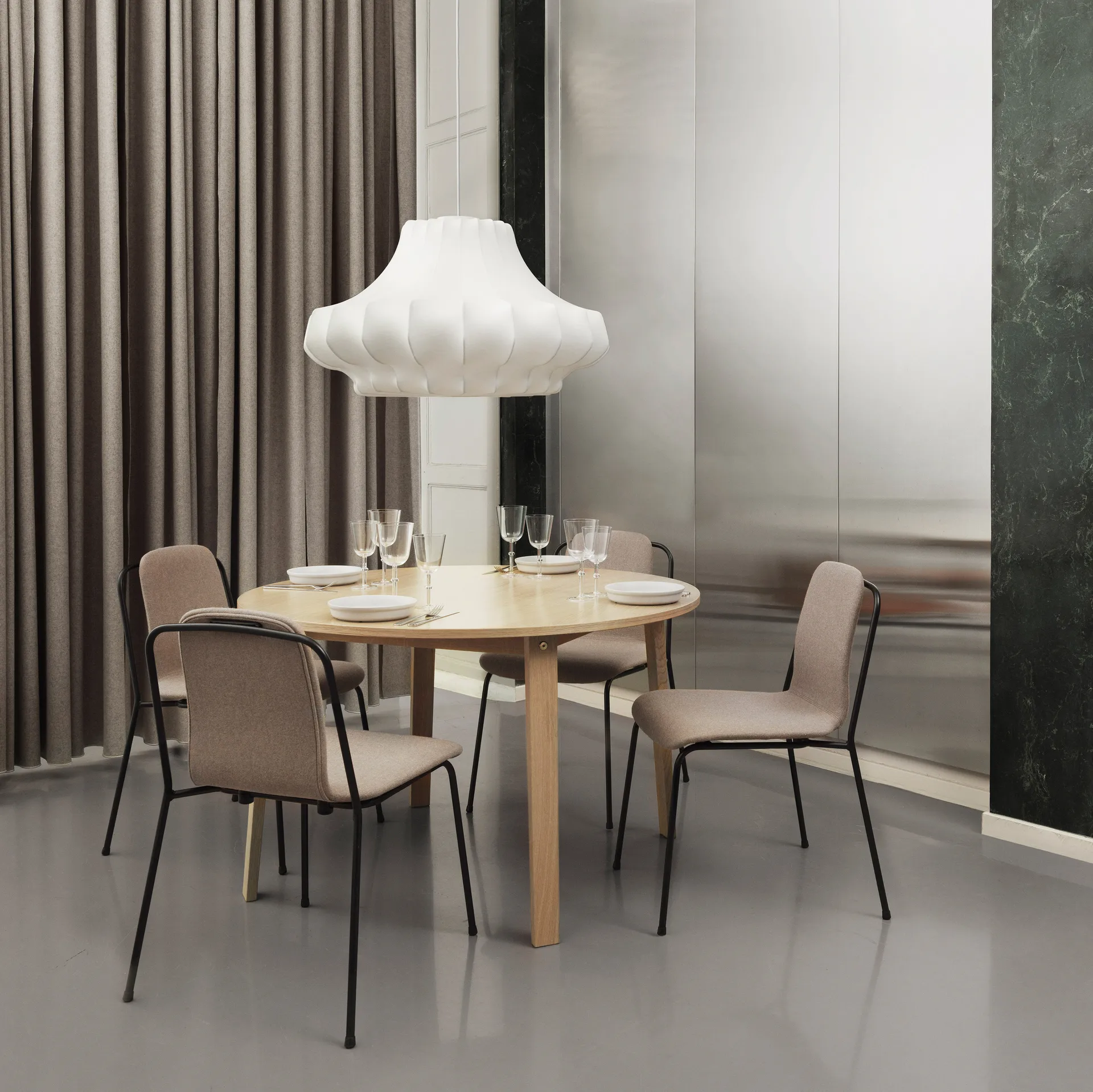 Phantom hanglamp medium, Wit Normann Copenhagen