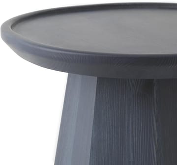 Pine table large bijzettfel Ø65 cm H:44,5 cm - Dark Blue - Normann Copenhagen