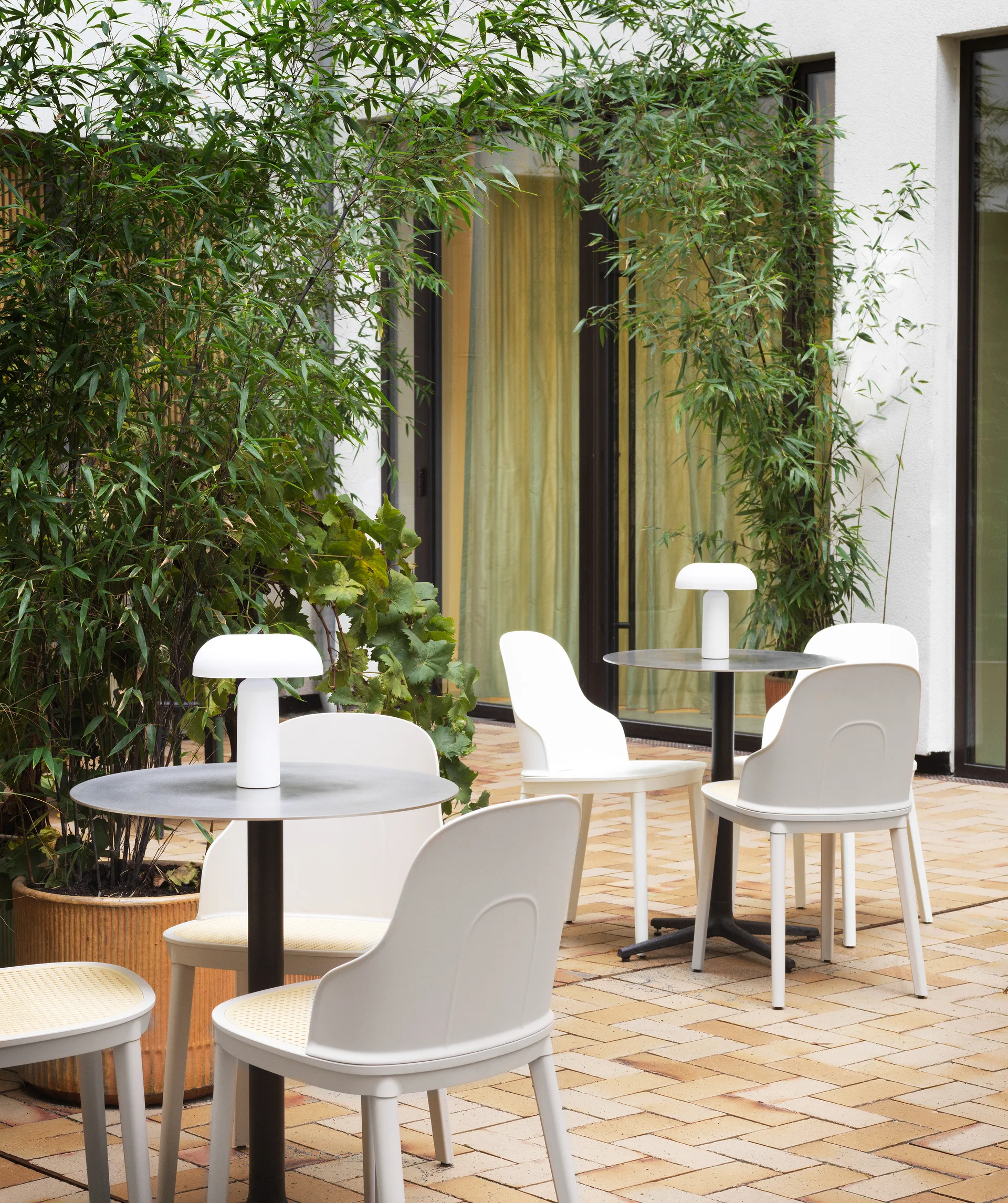 Porta tafellamp, Wit Normann Copenhagen